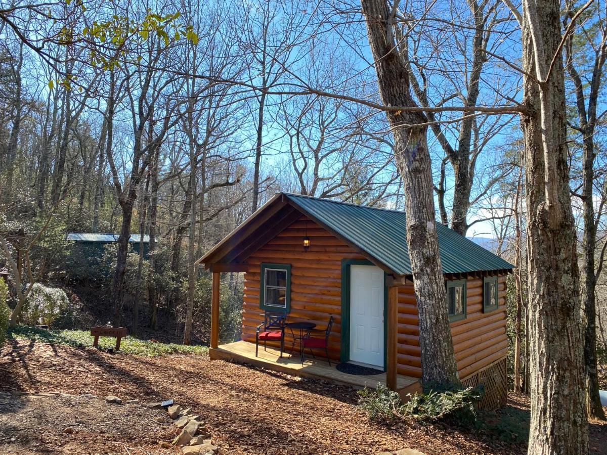 Hotel Barefoot Hills Dahlonega Exterior foto