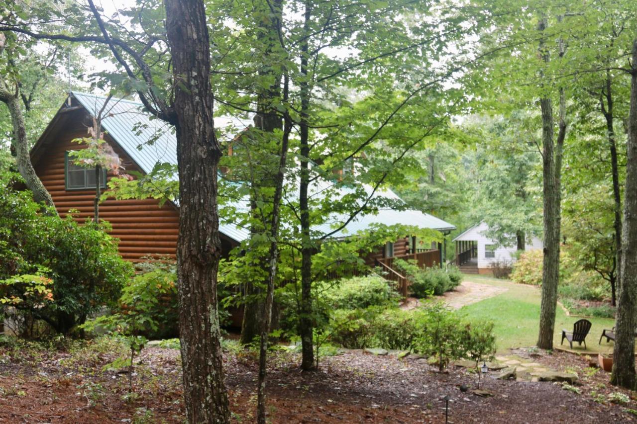 Hotel Barefoot Hills Dahlonega Exterior foto